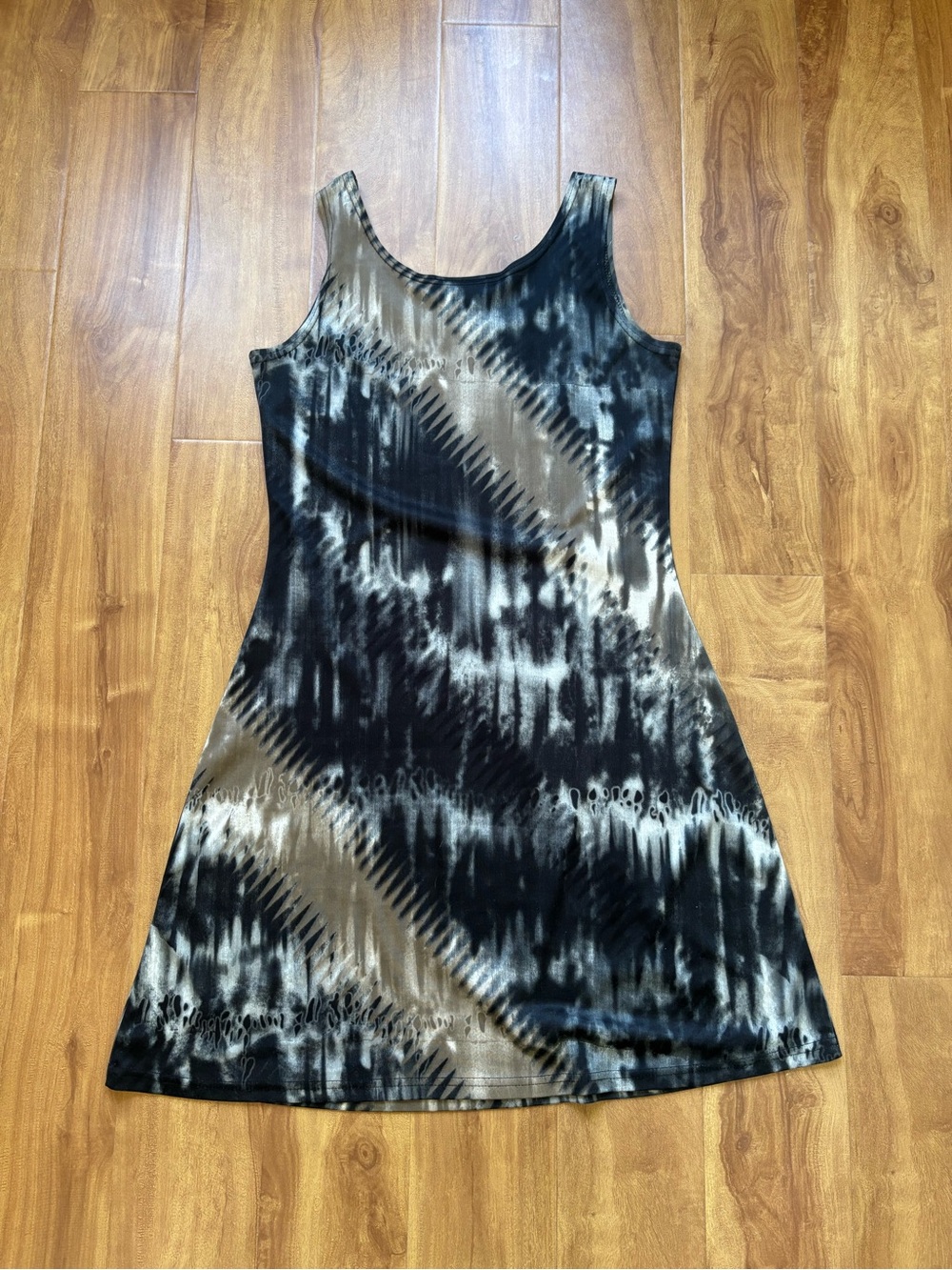 Vintage Black and Gray Tie-Dye Mini Dress - Picture 12 of 13